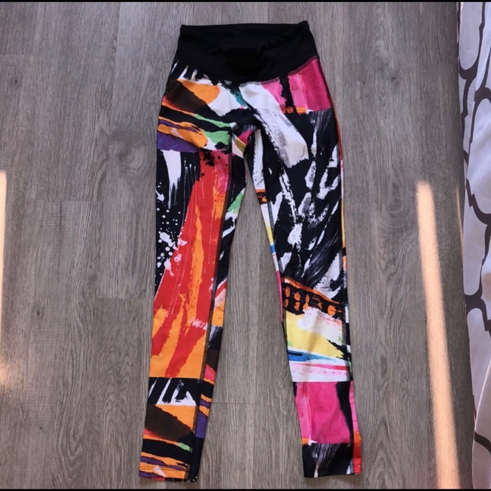 Prism Sport High Waisted Cropped Leggings